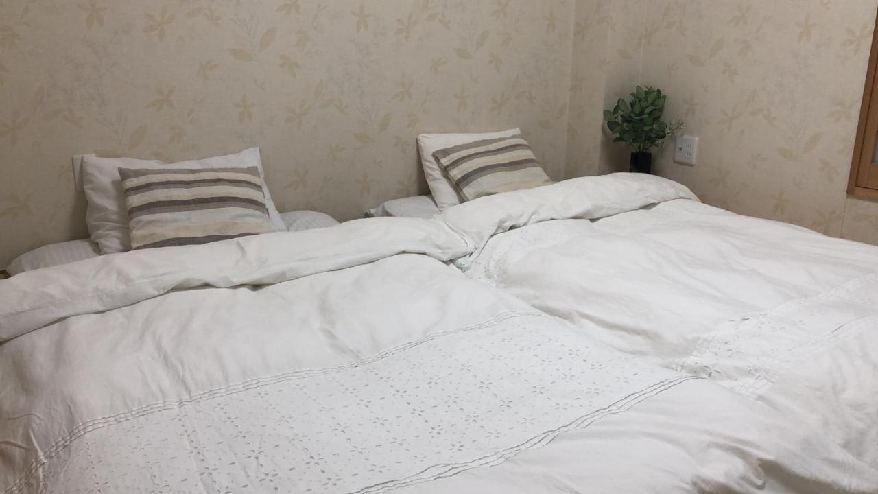 ホテルwakatsuki Ōsaka Extérieur photo